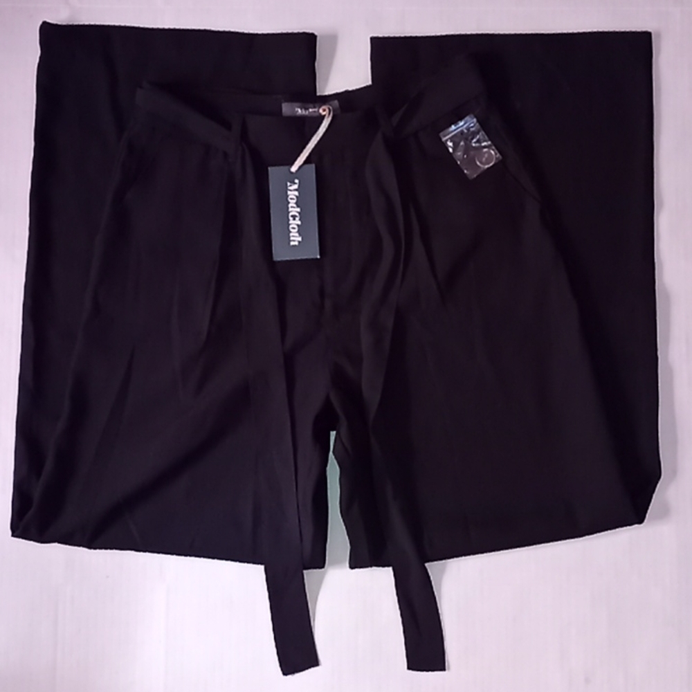 ModCloth Wide Leg Dress Pants W/ Belt Size 8